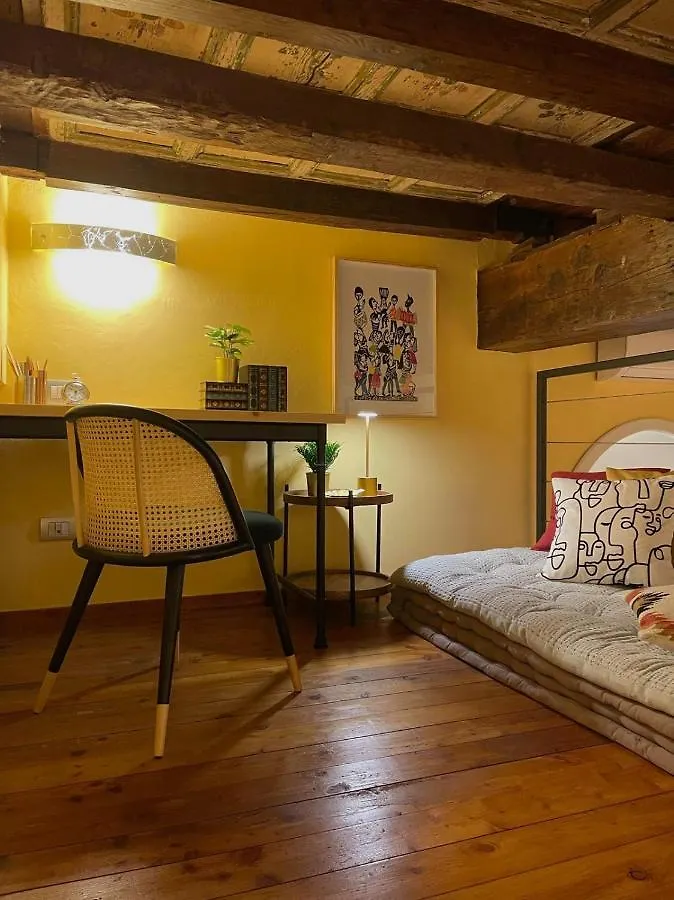 Apartment Youhosty - Santa Marta 11 Milan